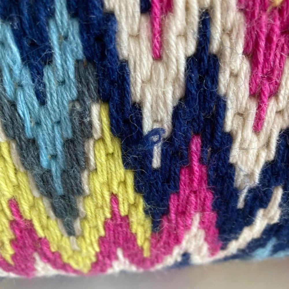 Jonathan Adler Bargello 20x20 Needlepoint Zigzag Throw Pillow Multicolor EUC